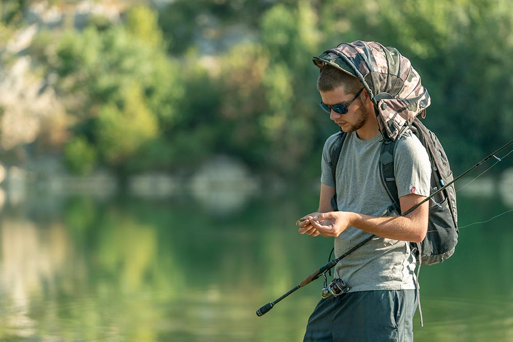 Overcap, the removable comfort hood for fishing in all seasons