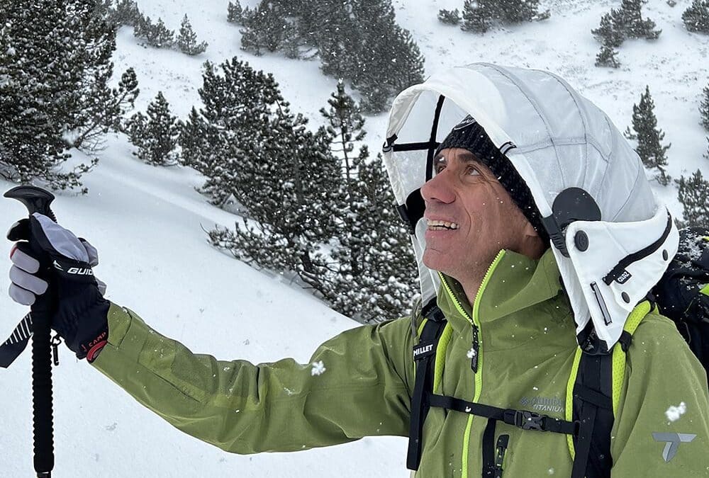 Comment affronter le froid lors d’une randonnée sous la neige ?